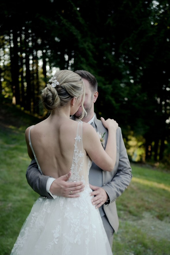 E5BBF54B-861E-4213-BFAD-0BE5B5D7406F